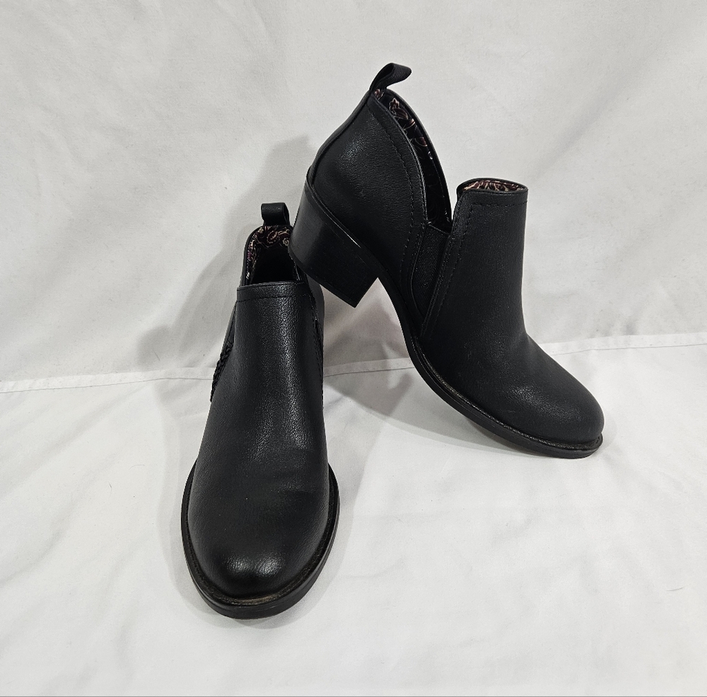Baretraps Lidian Black Block Heel Booties Womens Size 8.5